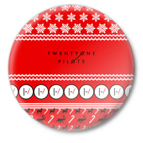 Значок с принтом Праздничный Twenty One Pilots в городе Новоалтайск,  металл | круглая форма, металлическая застежка в виде булавки | Тематика изображения на принте: 21 pilots | красный | новогодний | рождество | снежинки