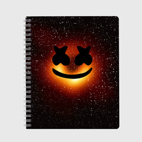 Тетрадь с принтом MELLO BLACK HOLE в городе Новоалтайск, 100% бумага | 48 листов, плотность листов — 60 г/м2, плотность картонной обложки — 250 г/м2. Листы скреплены сбоку удобной пружинной спиралью. Уголки страниц и обложки скругленные. Цвет линий — светло-серый
 | Тематика изображения на принте: black hole | dj | galaxy | hole | marshmello | space | star
nebula | usa | абстракция | америка | вселенная | галактика | звезда | звезды | клубная музыка | космический | маршмелло | музыка | музыкант | планеты | че