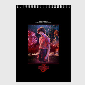 Скетчбук с принтом Mike Stranger Things 3 в городе Новоалтайск, 100% бумага
 | 48 листов, плотность листов — 100 г/м2, плотность картонной обложки — 250 г/м2. Листы скреплены сверху удобной пружинной спиралью | 11 | 3 | dustin | eleven | lucas | mike | netflix | stranger | things | дастин | дела | крайне | лукас | майк | нетфликс | новый | оди | одиннадцать | очень | сезон | события | странные