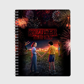 Тетрадь с принтом STRANGER THINGS в городе Новоалтайск, 100% бумага | 48 листов, плотность листов — 60 г/м2, плотность картонной обложки — 250 г/м2. Листы скреплены сбоку удобной пружинной спиралью. Уголки страниц и обложки скругленные. Цвет линий — светло-серый
 | 011 | down | eleven | netflix | season | series | strange | stranger | things | upside | дела | дина | загадочные | монстр | монстры | одиннадцать | очень | сезон | сериал | сериалы | события | странные | ужасы