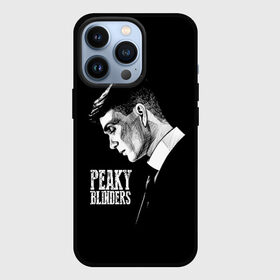 Чехол для iPhone 13 Pro с принтом Острые козырьки в городе Новоалтайск,  |  | Тематика изображения на принте: gin | peaky blinders | shelby | the garrison | альфи соломонс | артур | банда | братья | гаррисон | грейс берджесс | джин | джон | криминал | мафия | острые козырьки | сериал | томас | финн | шелби