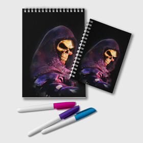 Блокнот с принтом Skeletor | Masters of the Universe (+спина)  (Z) в городе Новоалтайск, 100% бумага | 48 листов, плотность листов — 60 г/м2, плотность картонной обложки — 250 г/м2. Листы скреплены удобной пружинной спиралью. Цвет линий — светло-серый
 | Тематика изображения на принте: he man | logo | masters of the universe | she ra | skeletor | властелины вселенной | логип | лого | мульт | мультфильм | скелетор